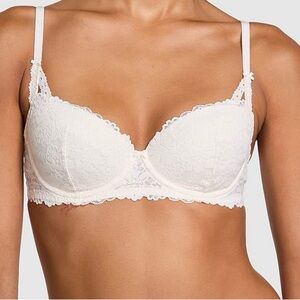 PINK Victoria’s Secret white balconette push up lace bra